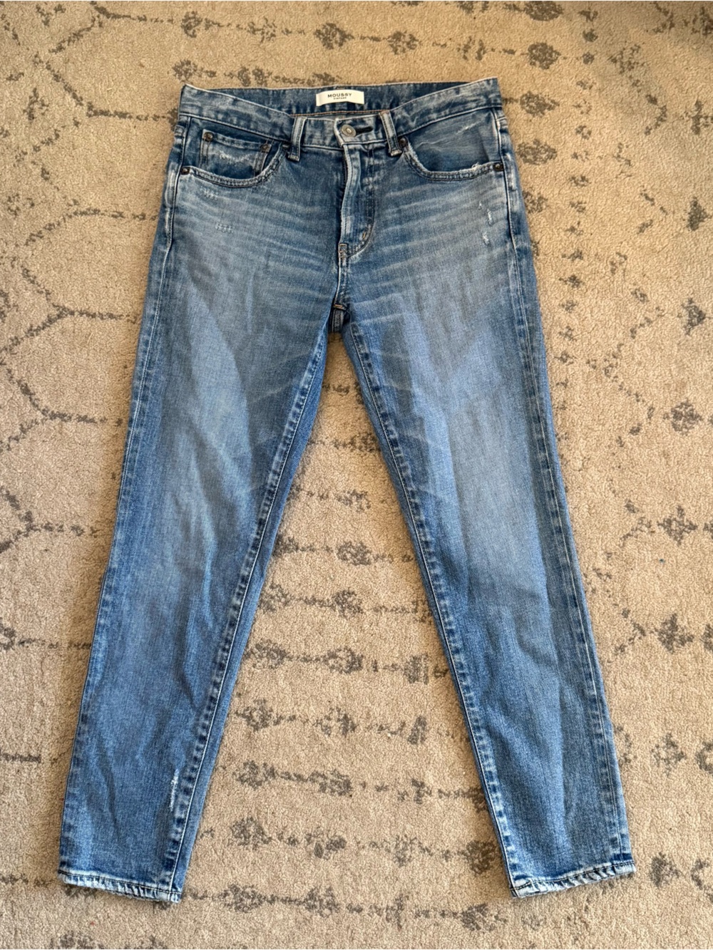 Moussy Vintage Slim Straight Mallard Jeans — Size 26